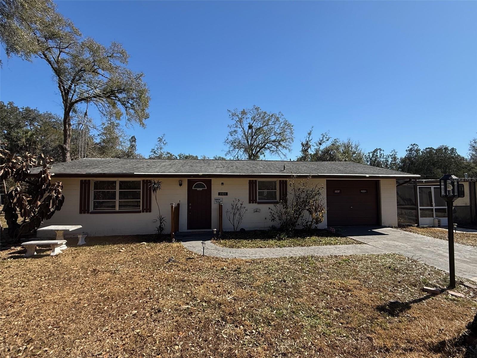 4404 Areca Palm Dr photo 1