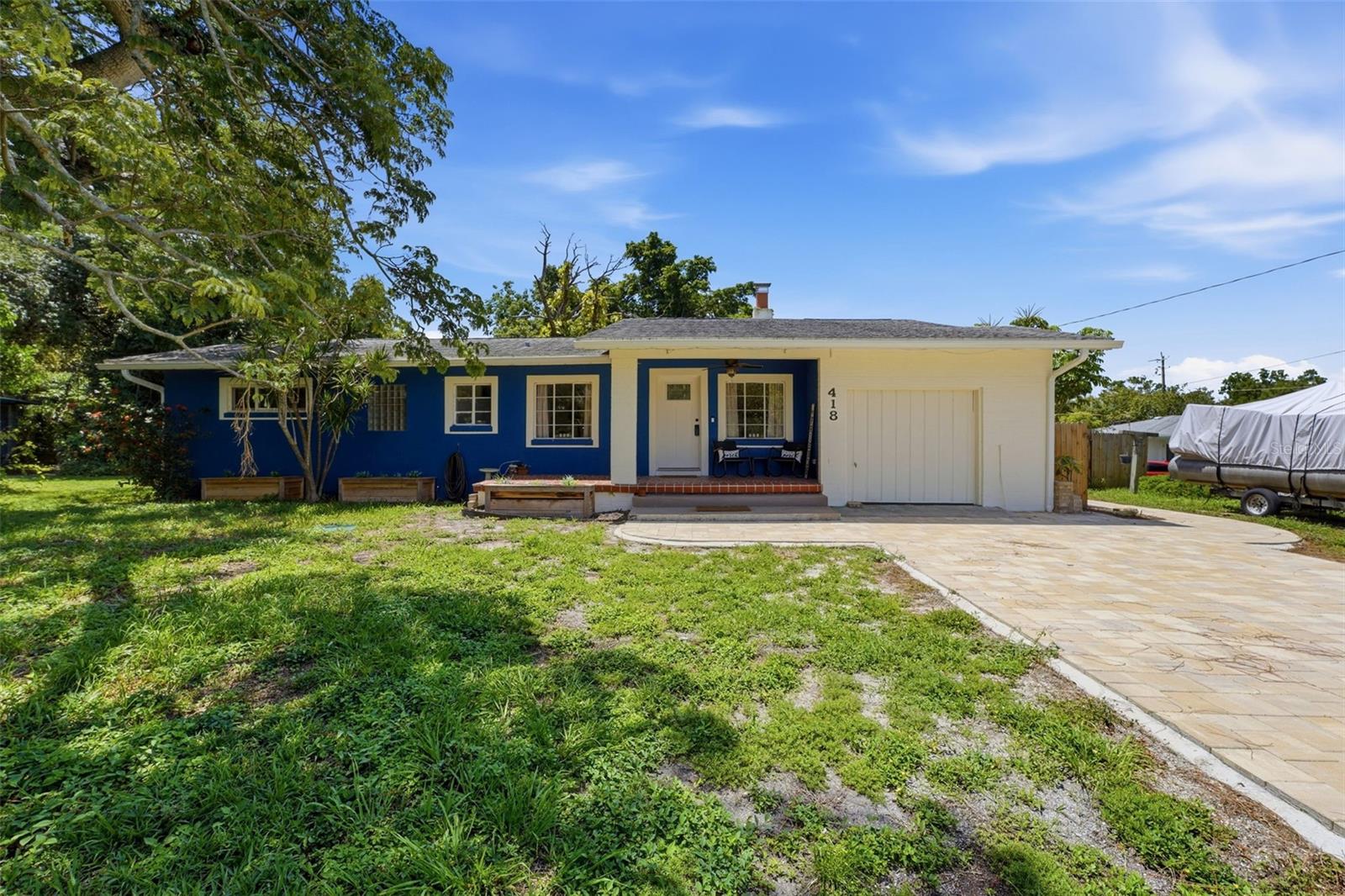 418 Edwards Dr