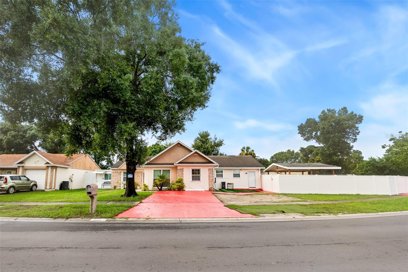 8903 Camino Villa