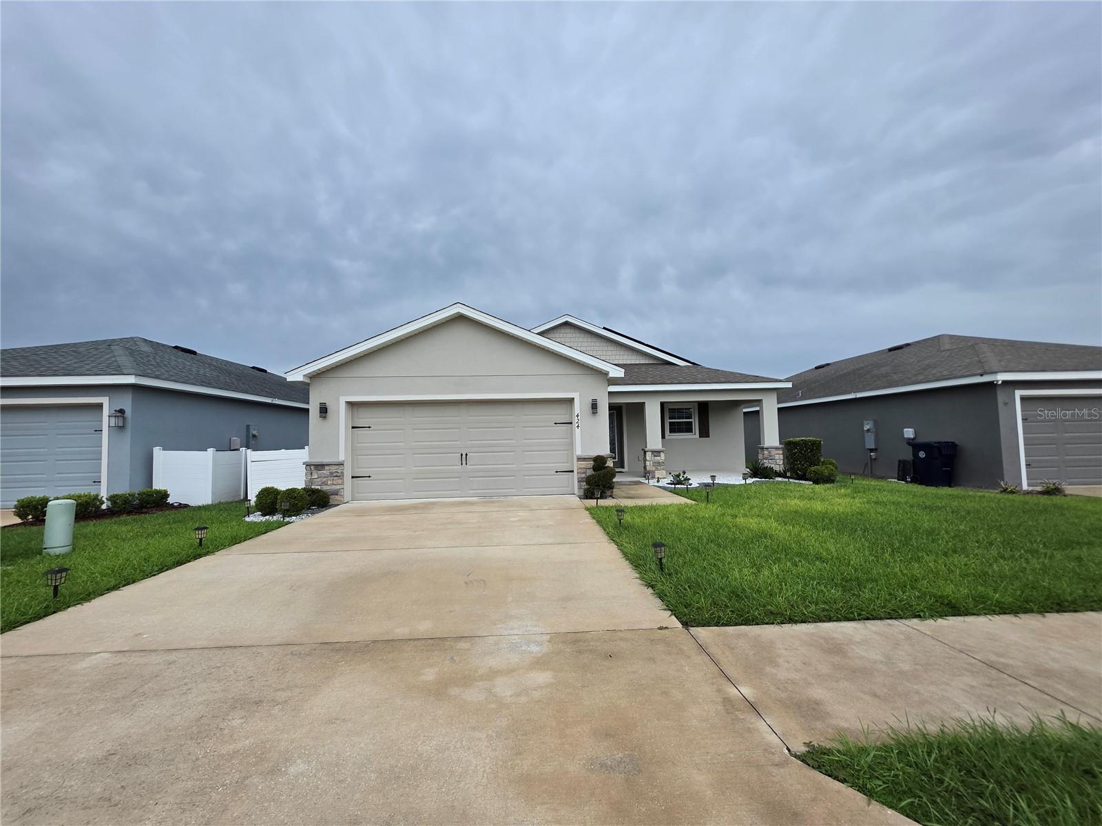 424 Capri Way