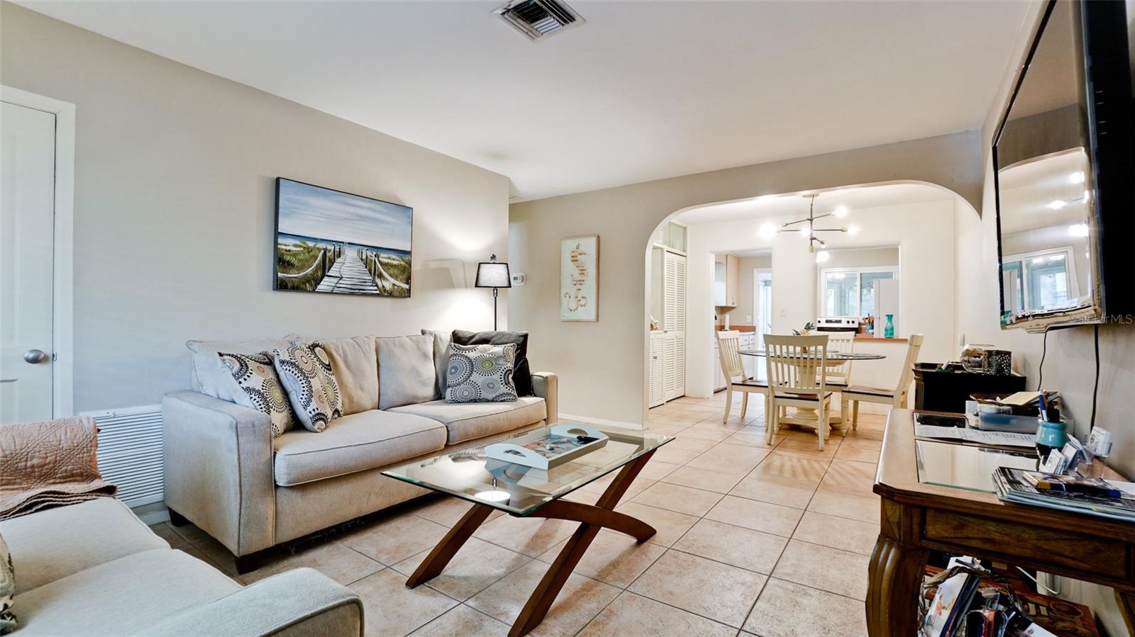 507 Madison CT