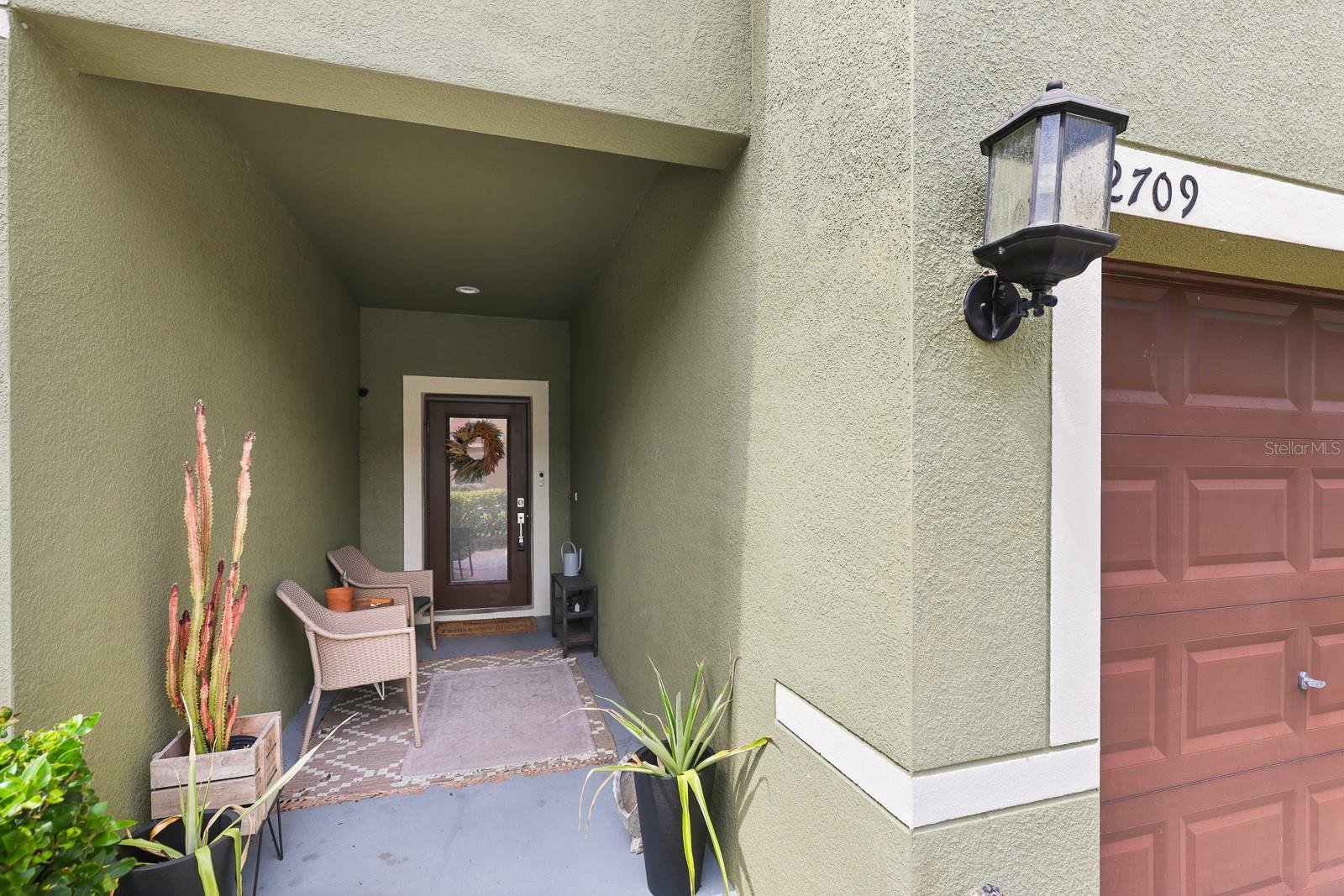 2709 Isabella Valley CT