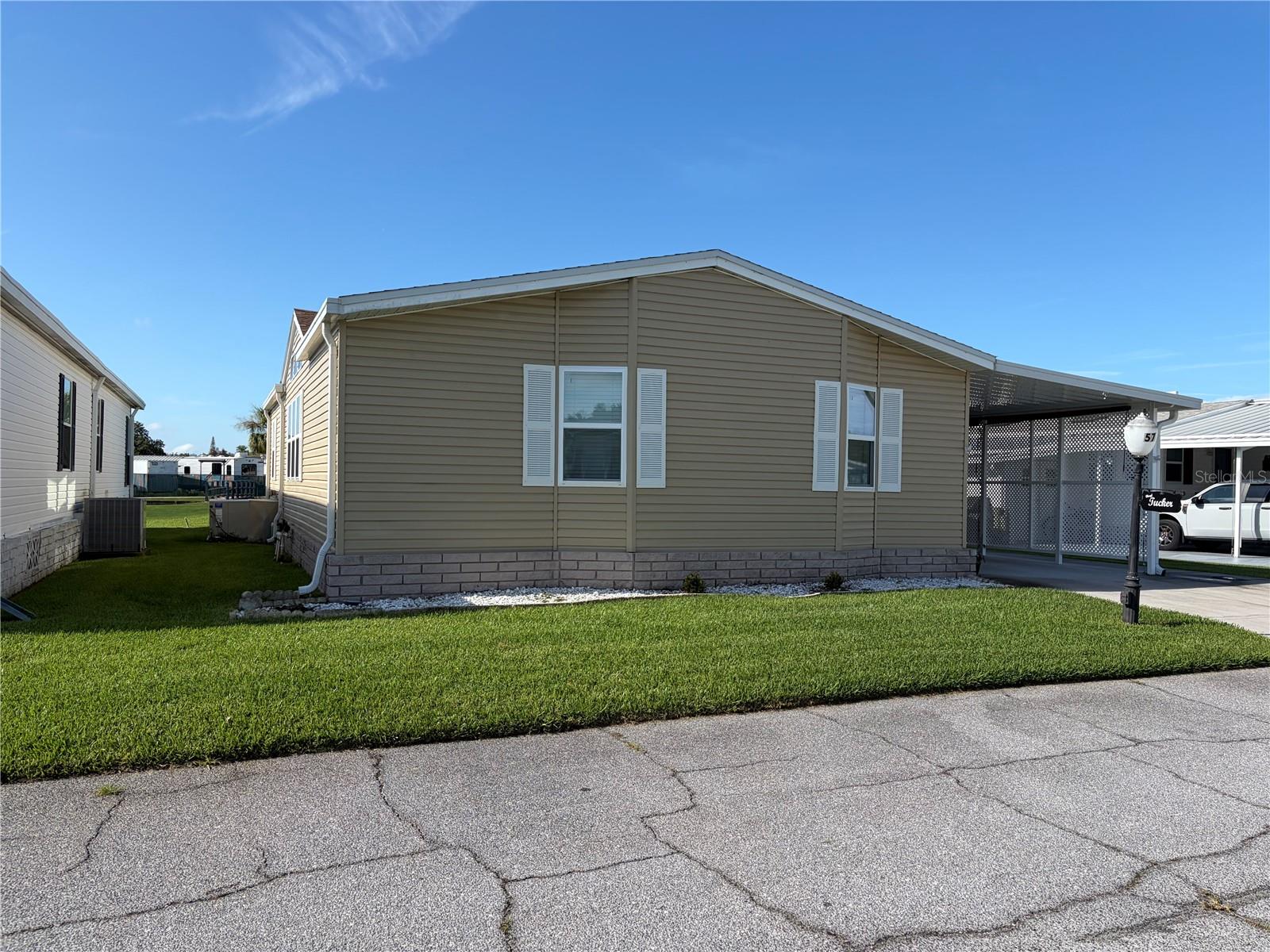 57 Straphmore Dr
