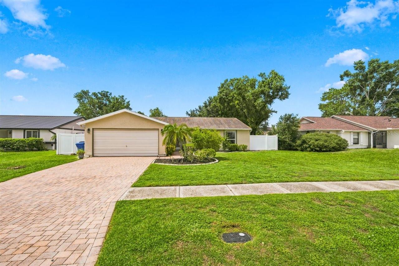 5309 Black Pine Dr photo 1