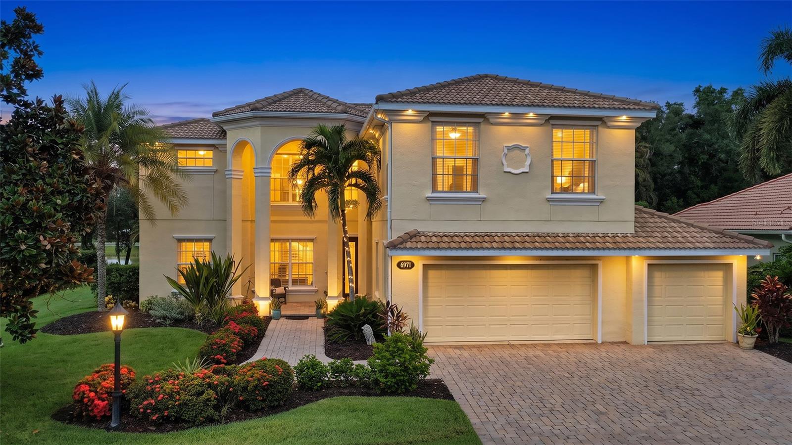 6971 Scrub Jay Dr photo 1