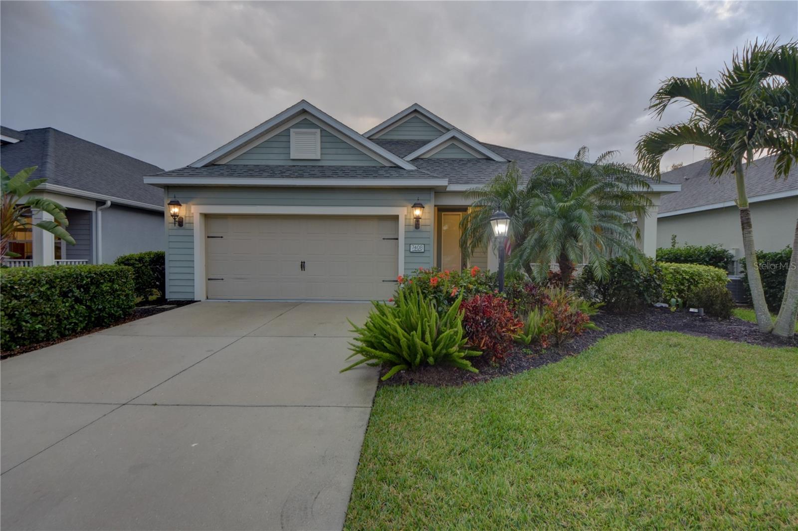 7408 Ridgelake Cir