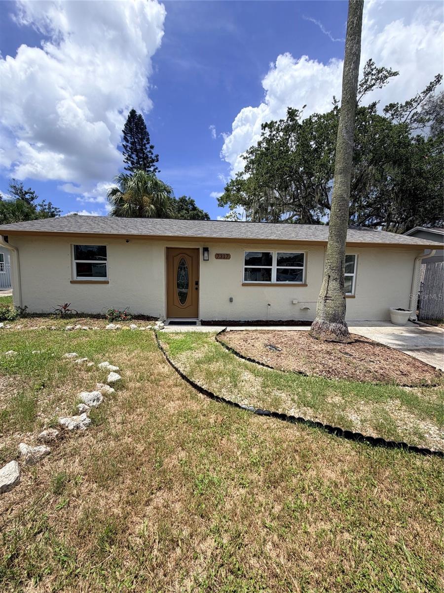 7317 Oelsner St photo 1