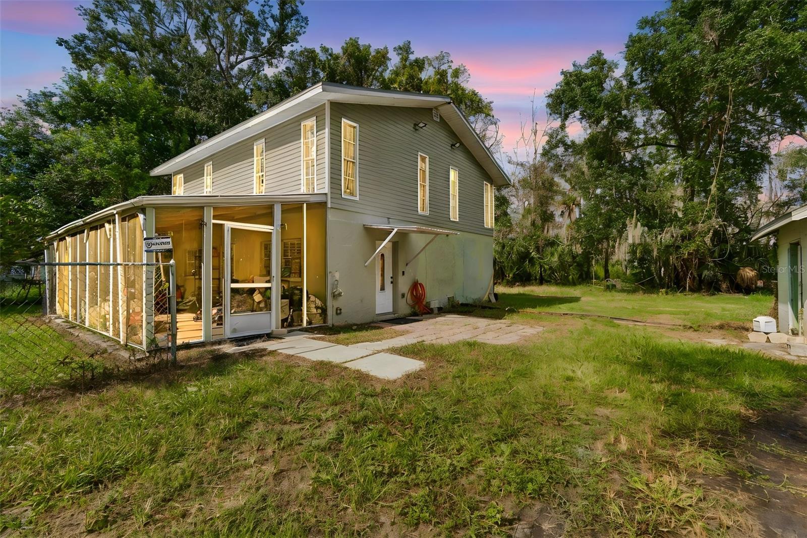 18632 Rosemary Rd photo 1
