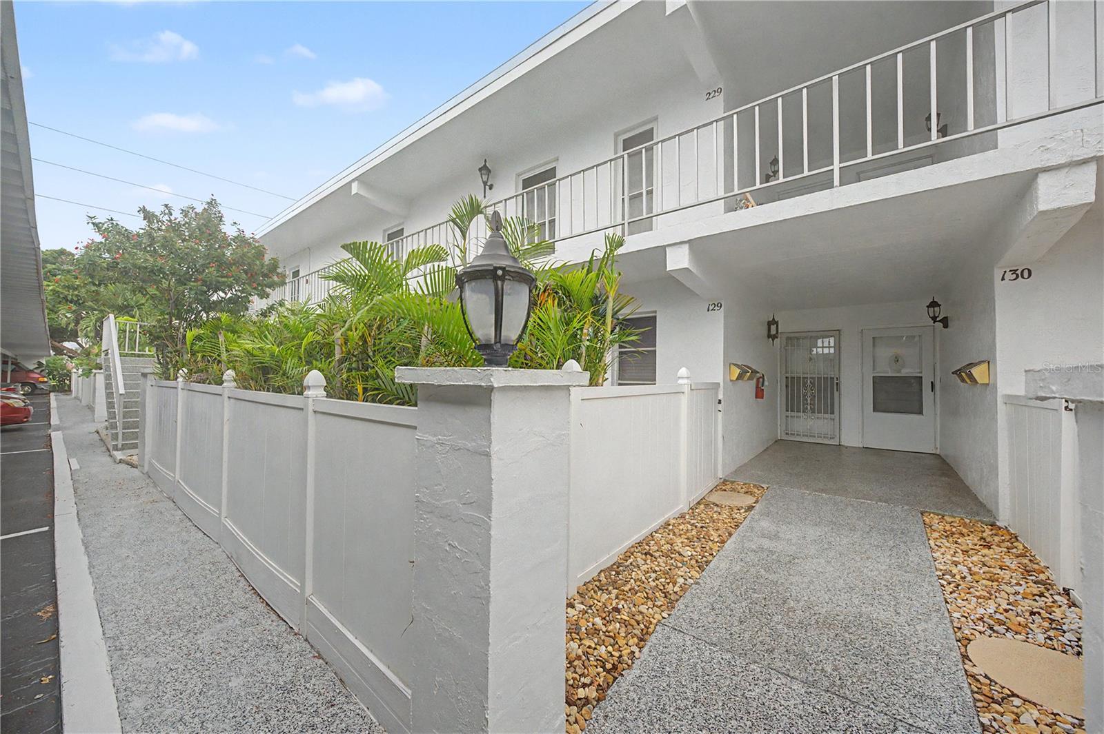 1655 S Highland Ave #F129