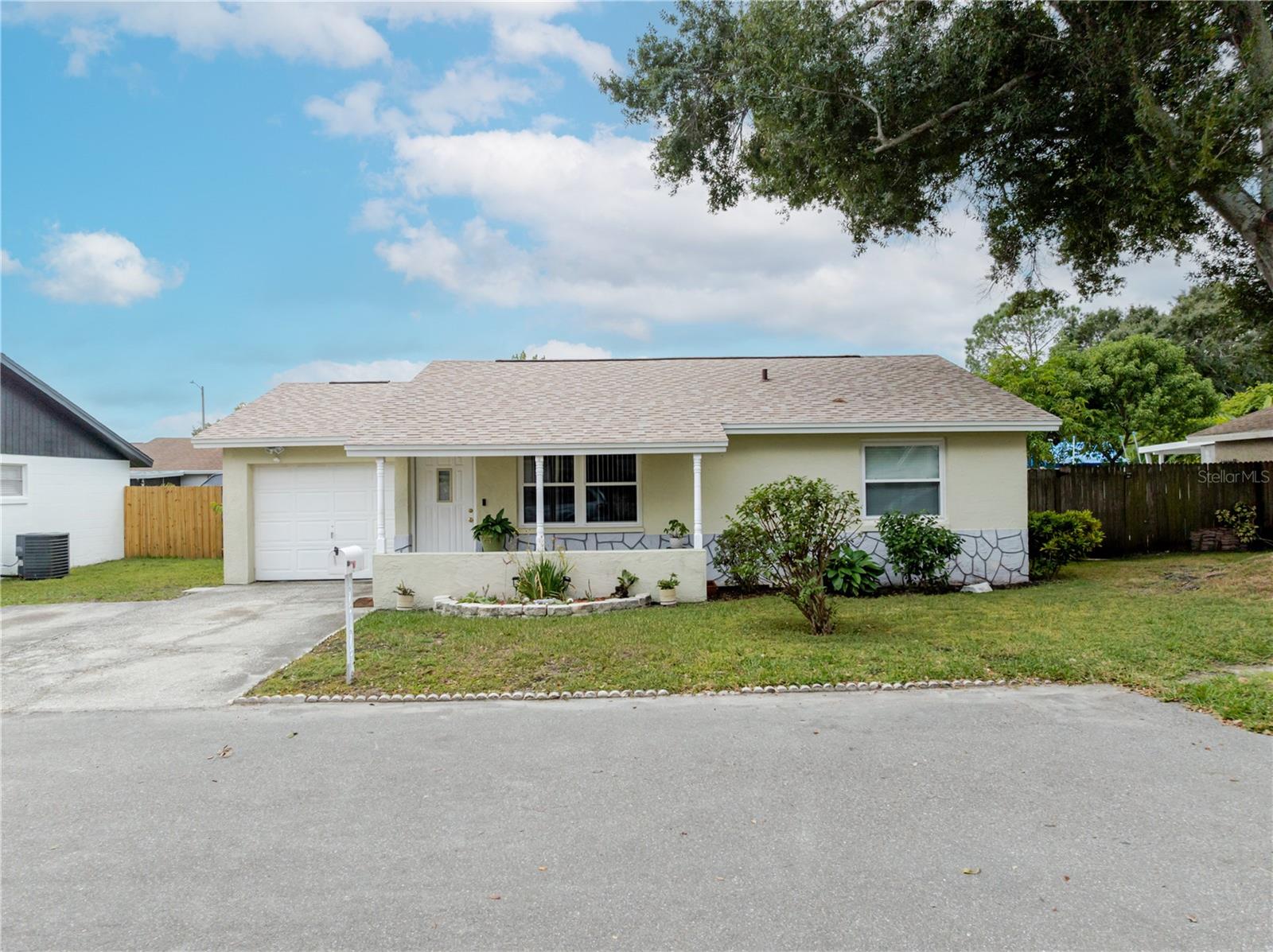 10118 Hunters Point CT