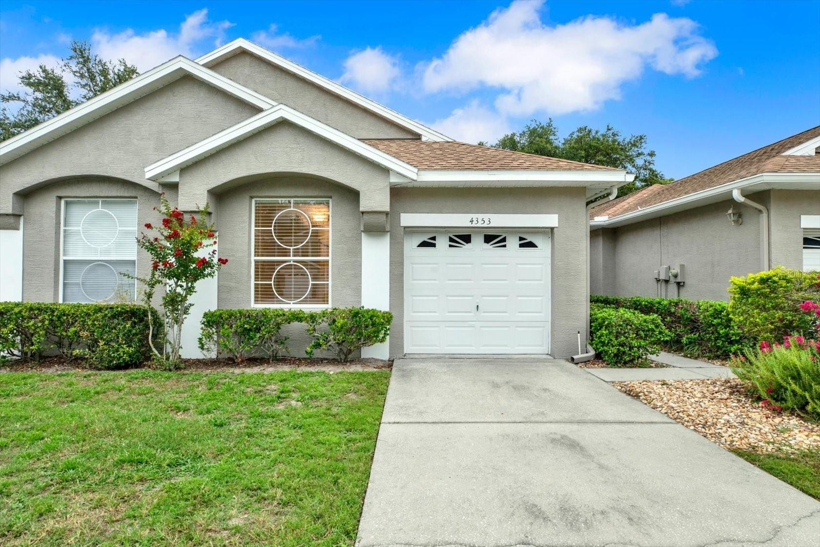 4353 Brooker Creek Dr photo 1