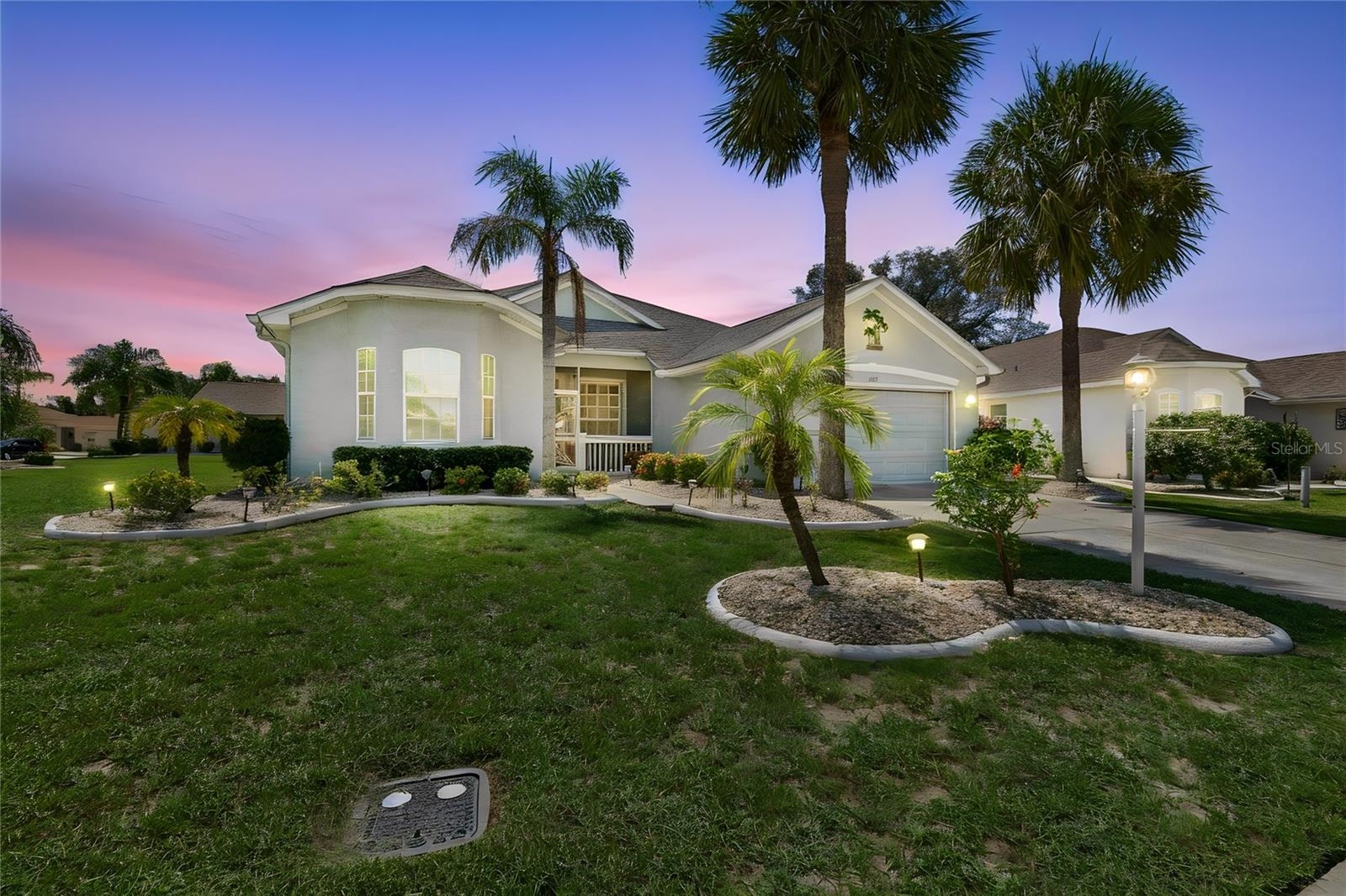 1119 Villeroy Dr photo 1