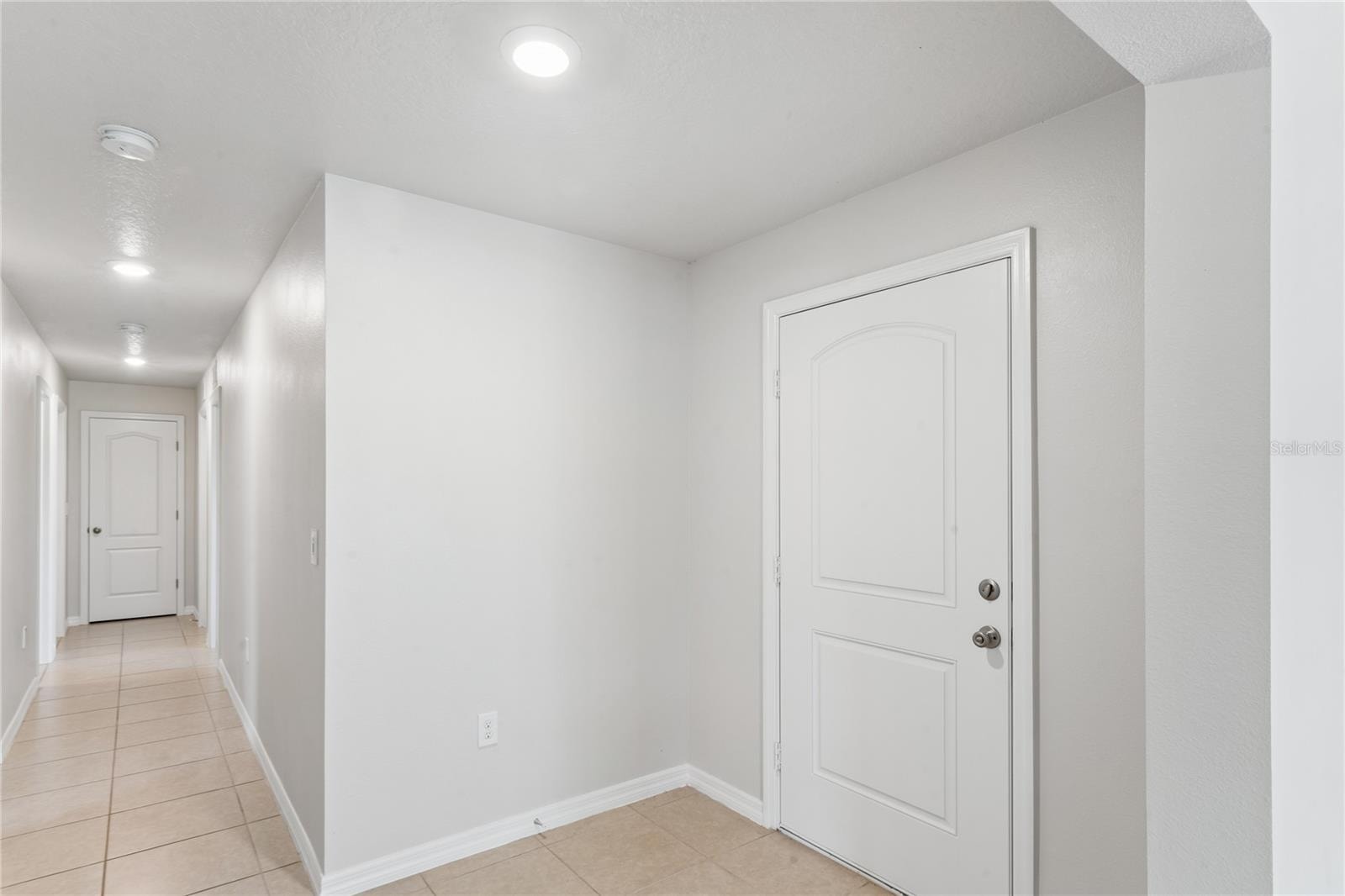 2403 Caspian Dr