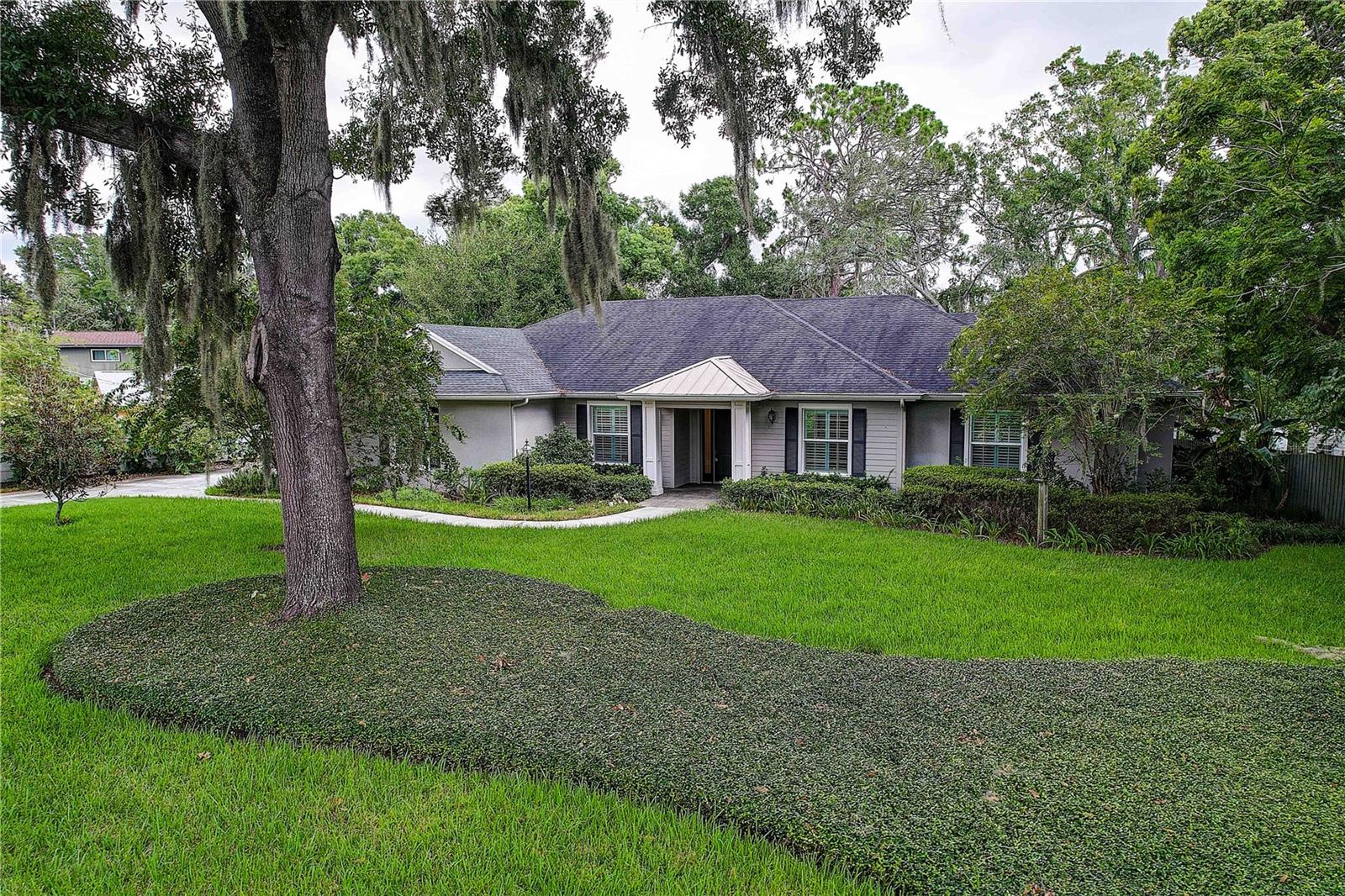 1508 Eckles Dr photo 1