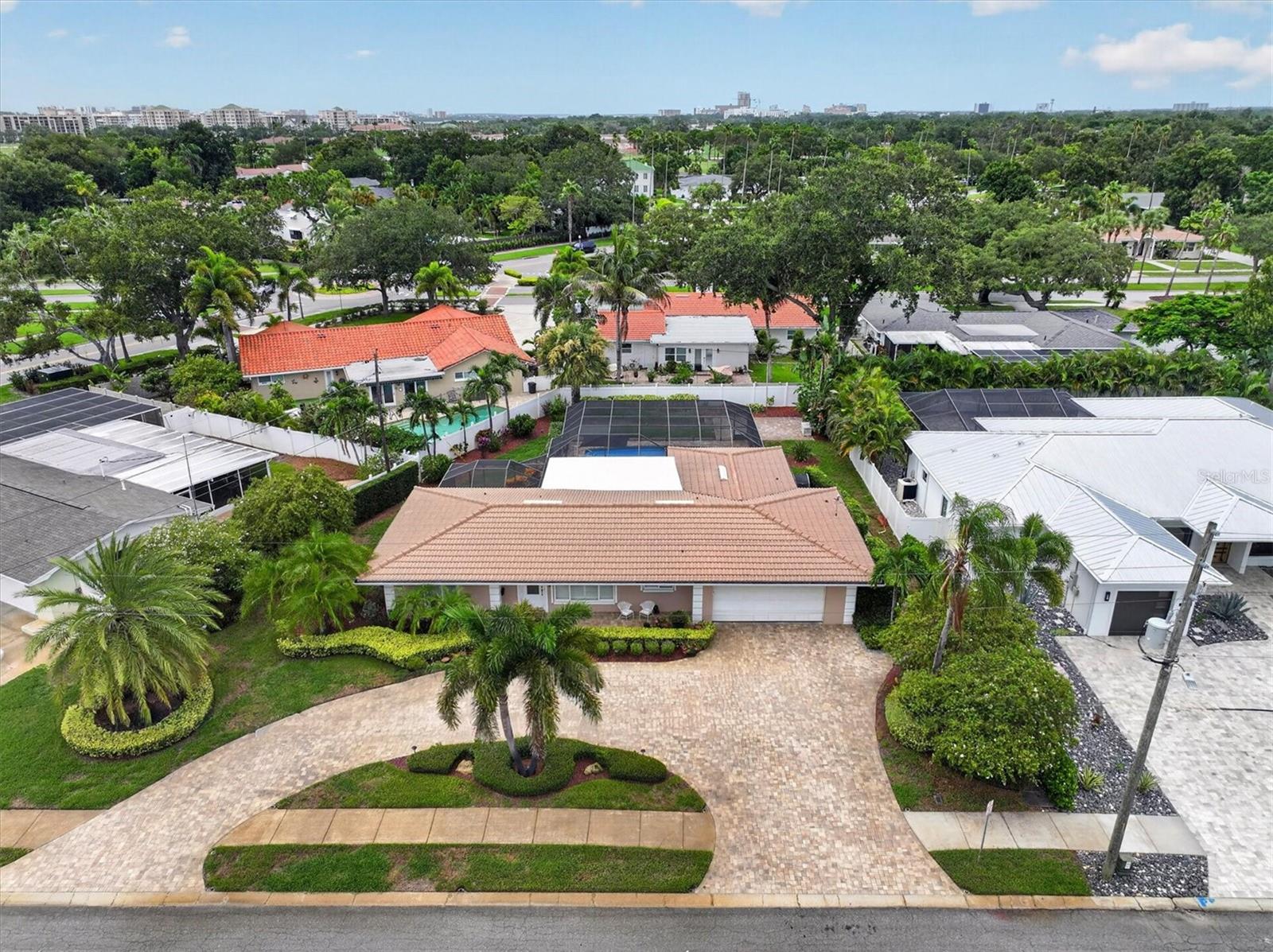 802 Osceola Rd