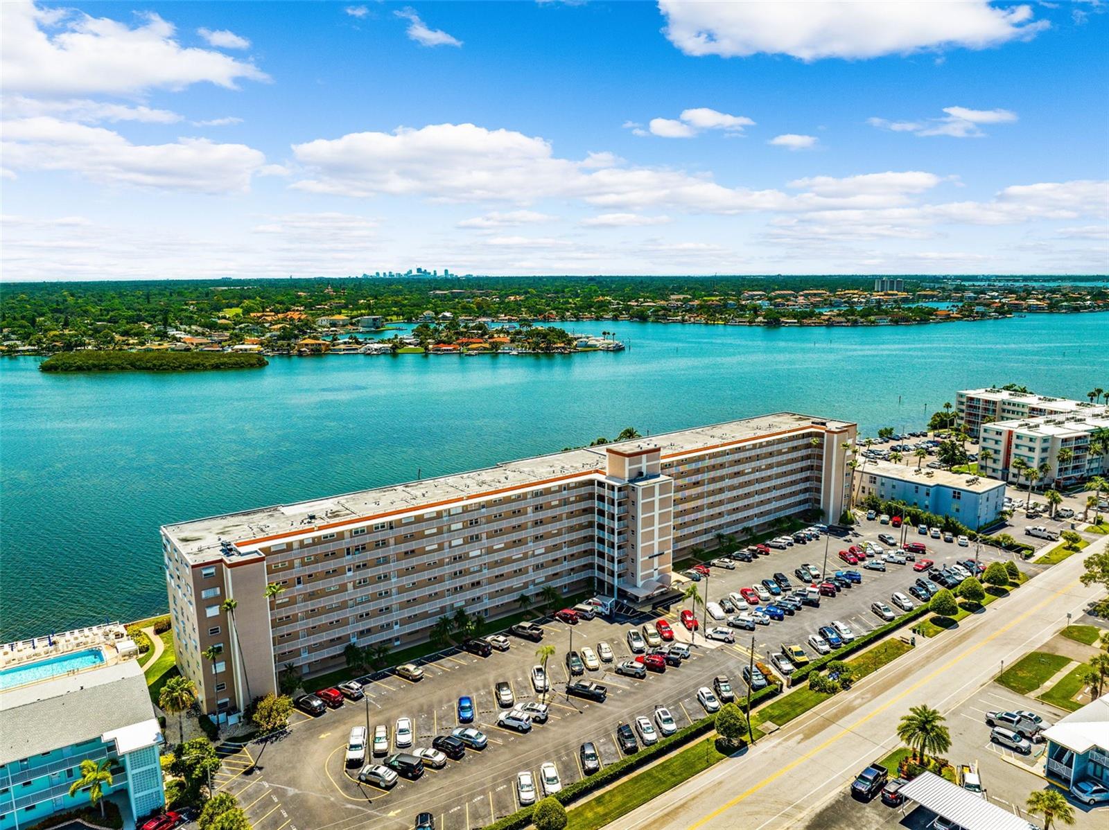 1847 Shore Dr S #101