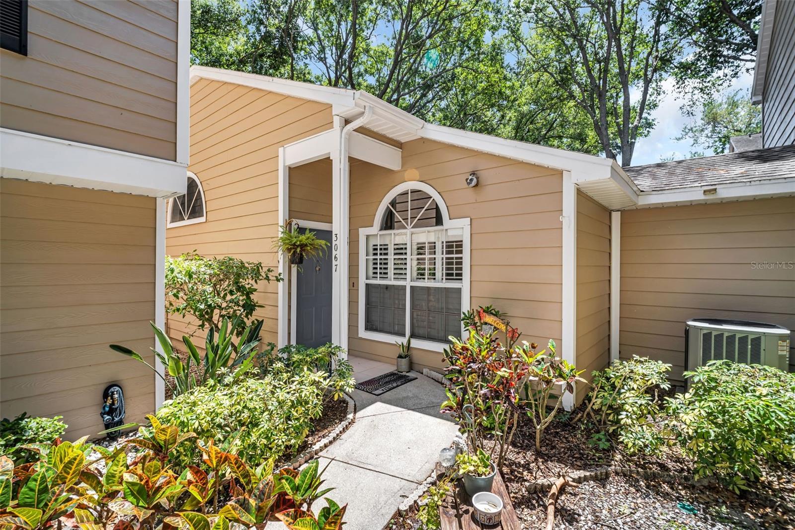 3067 Pointer Dr photo 1