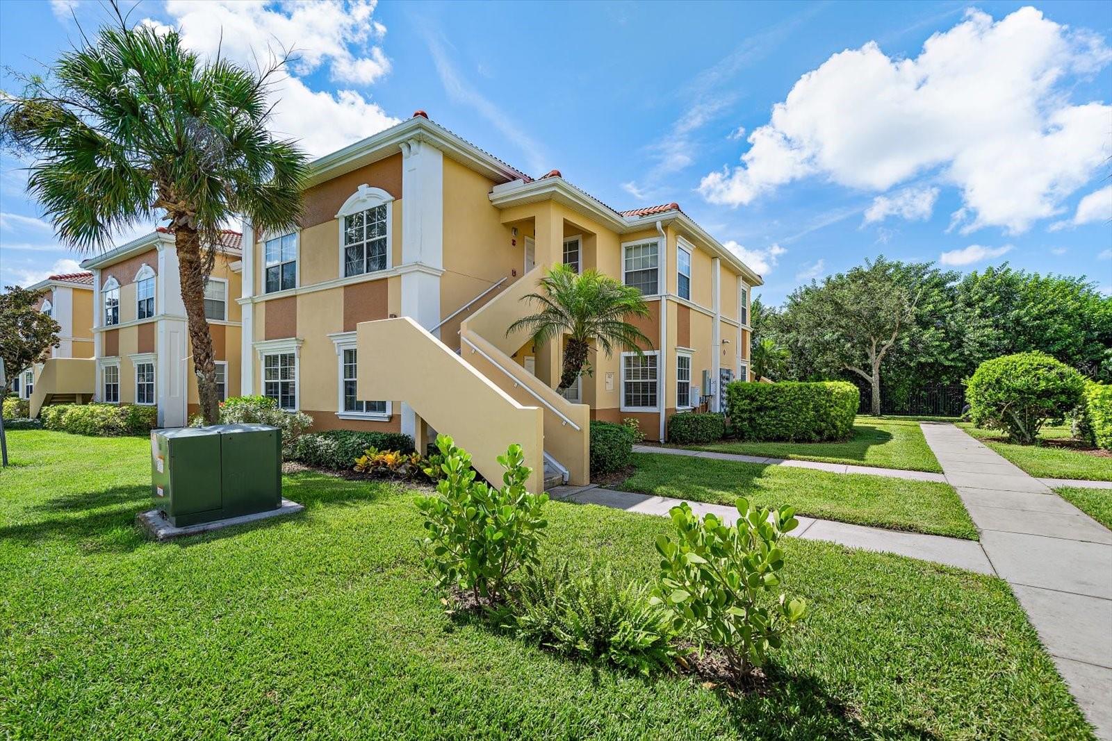 1010 Villagio Cir #104 photo 1