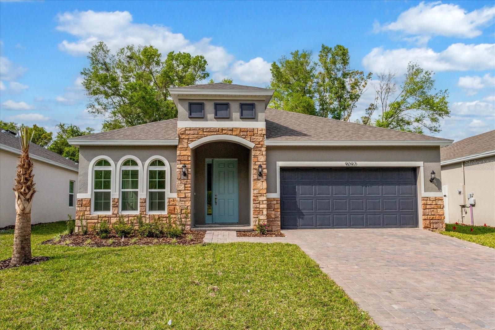 4094 Penelope Ave photo 1