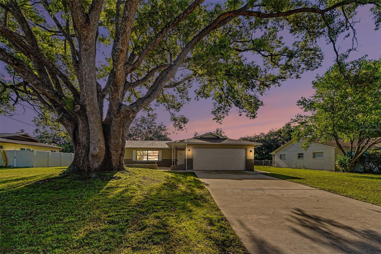 1364 DILL Ave