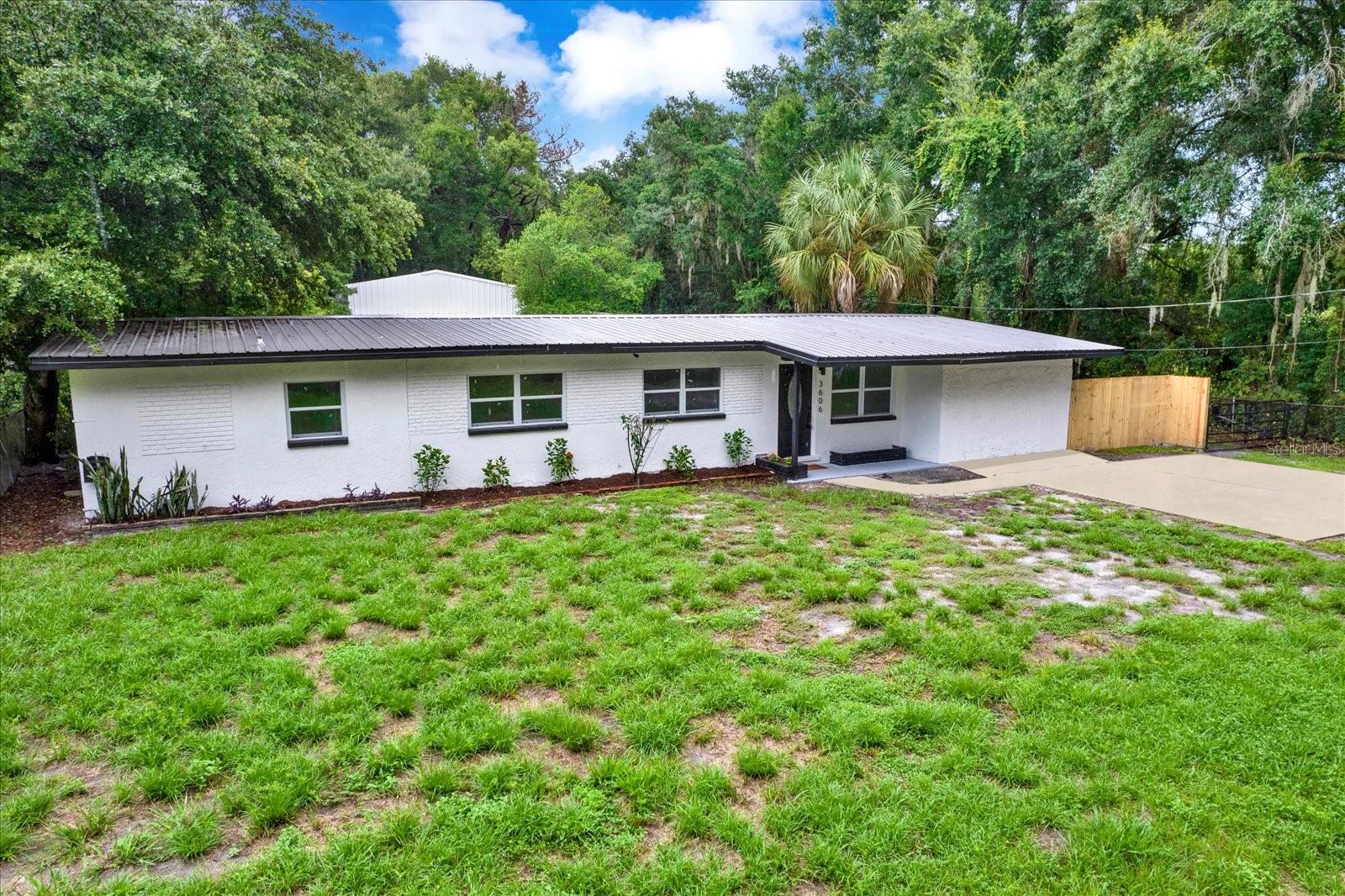 3606 Autumn Palm Dr