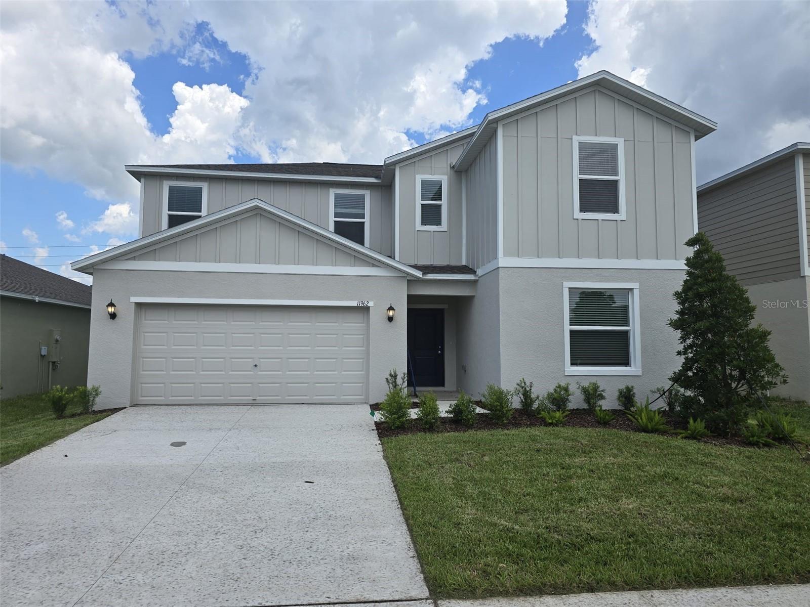 11962 Brae Way photo 1