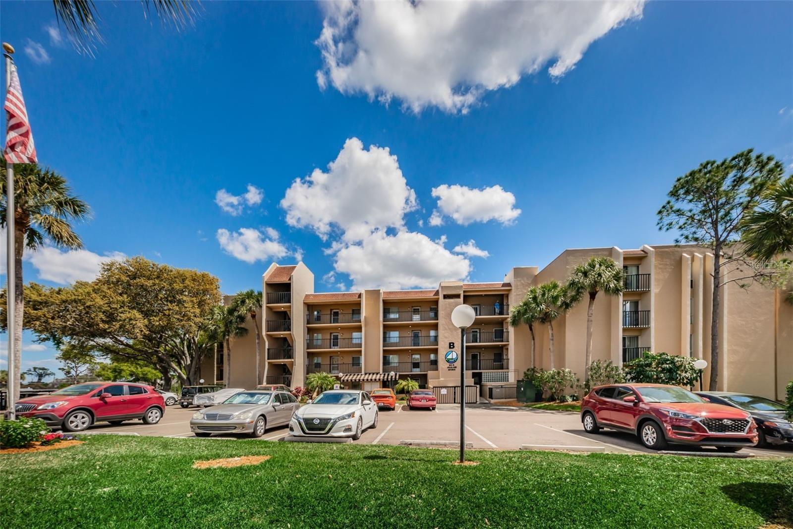 90 S Highland Ave #214