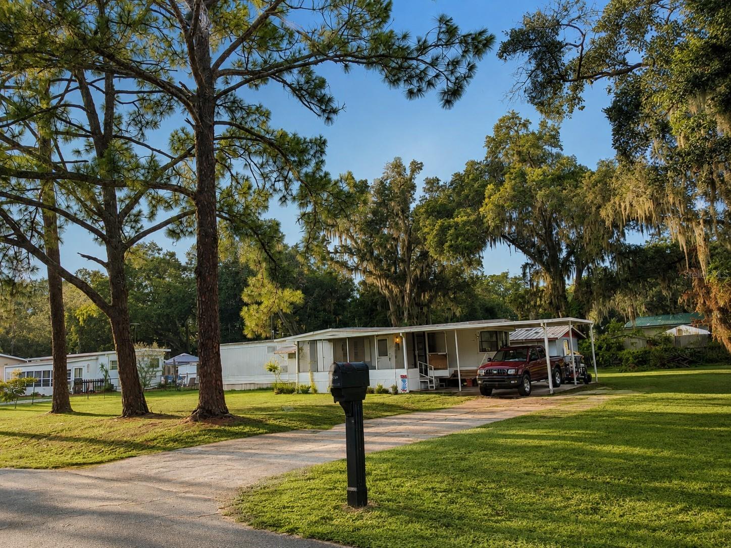 3323 J And J Manor Rd