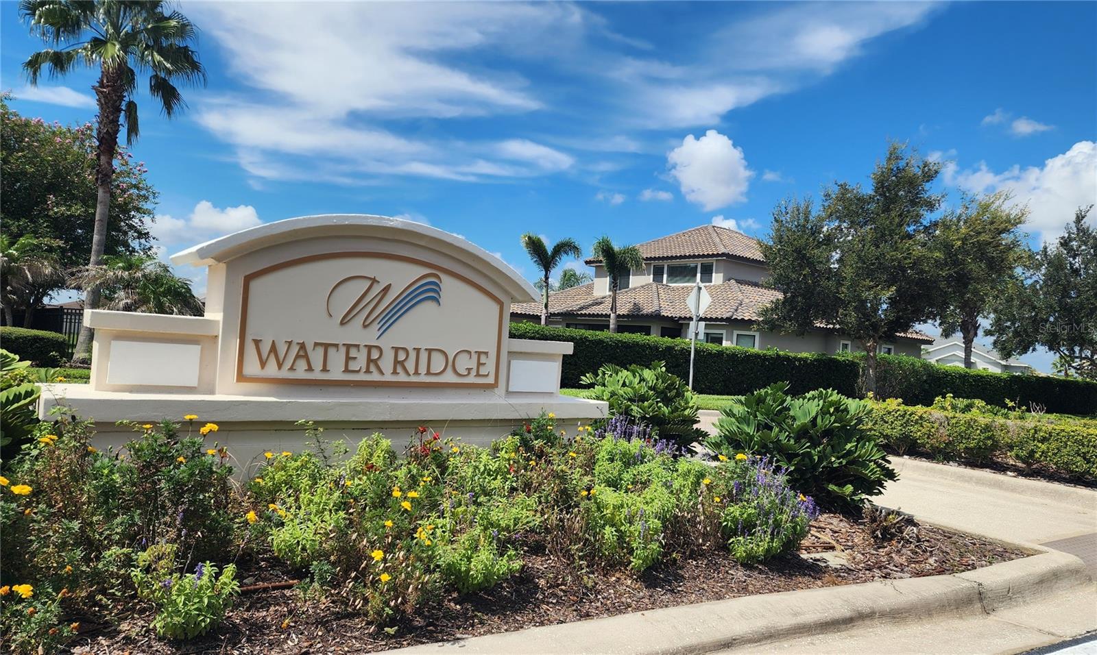 156 Valencia Ridge Dr