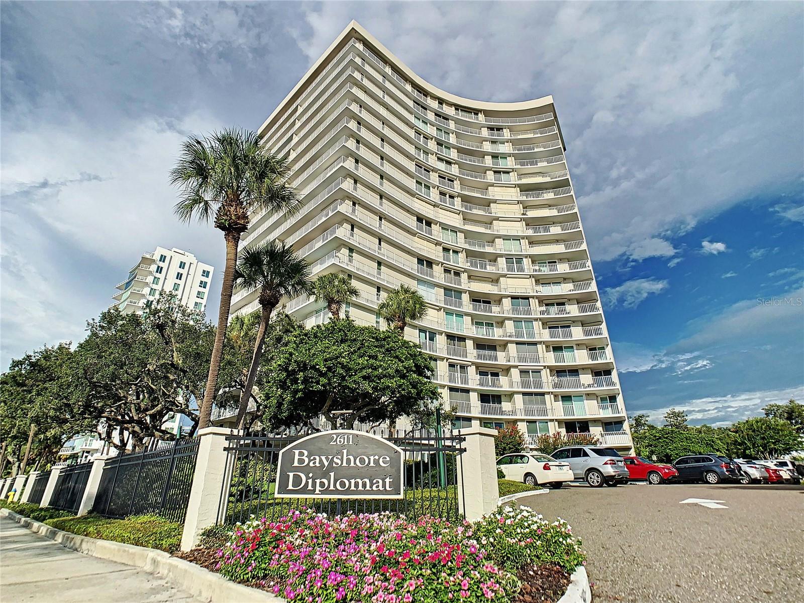 2611 Bayshore Blvd #303 photo 1