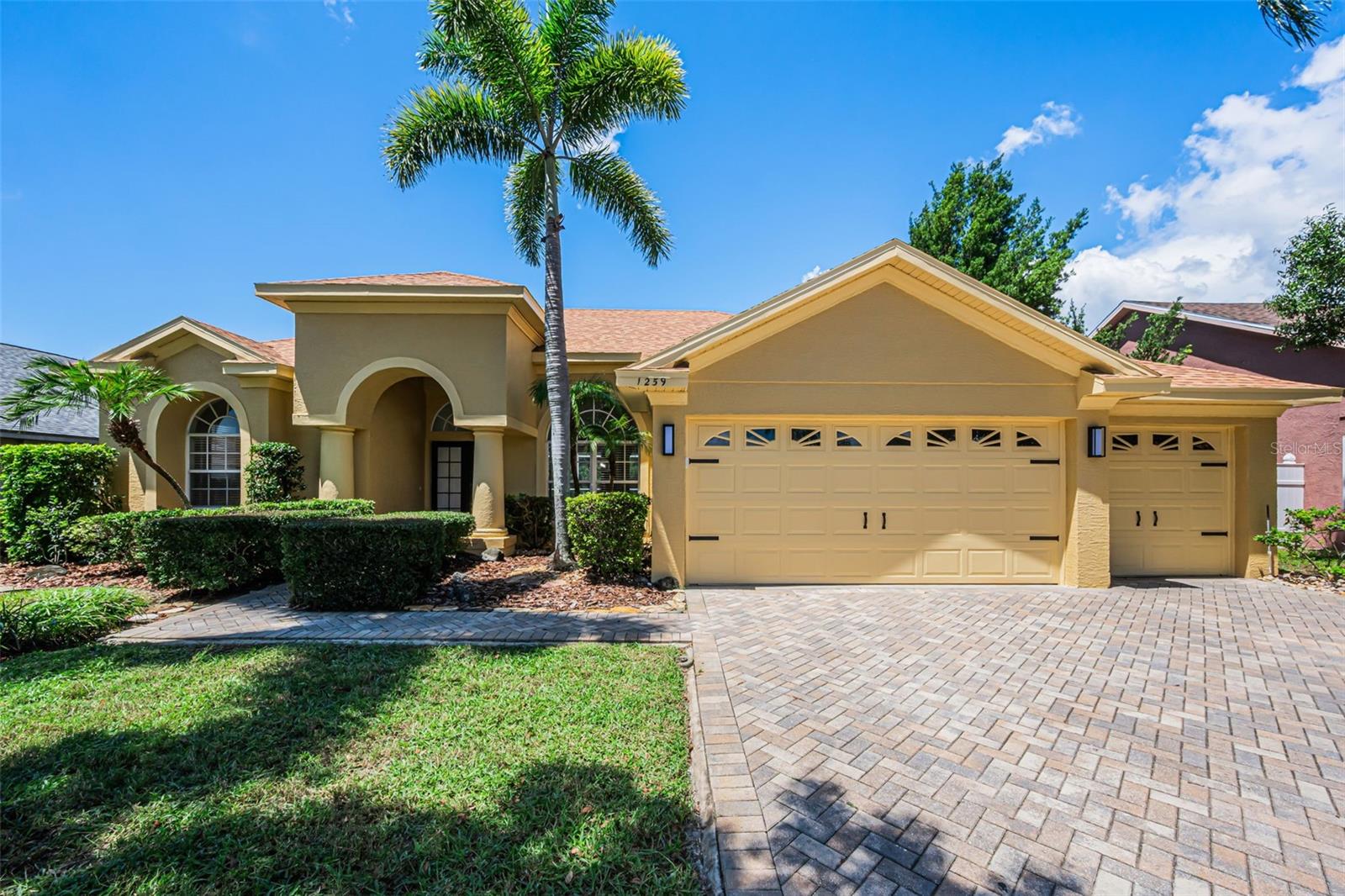 1259 Paradise Lake Dr photo 1