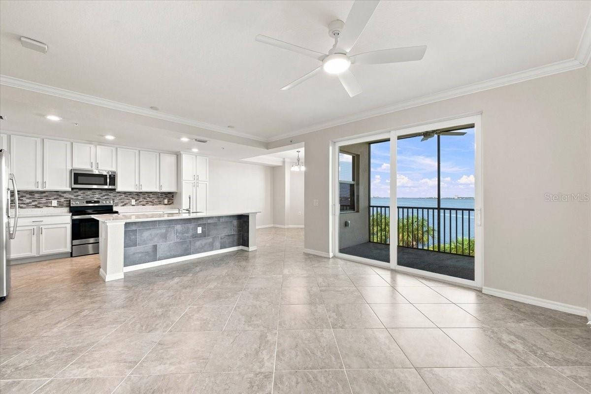 920 Tidewater Shores Loop #307