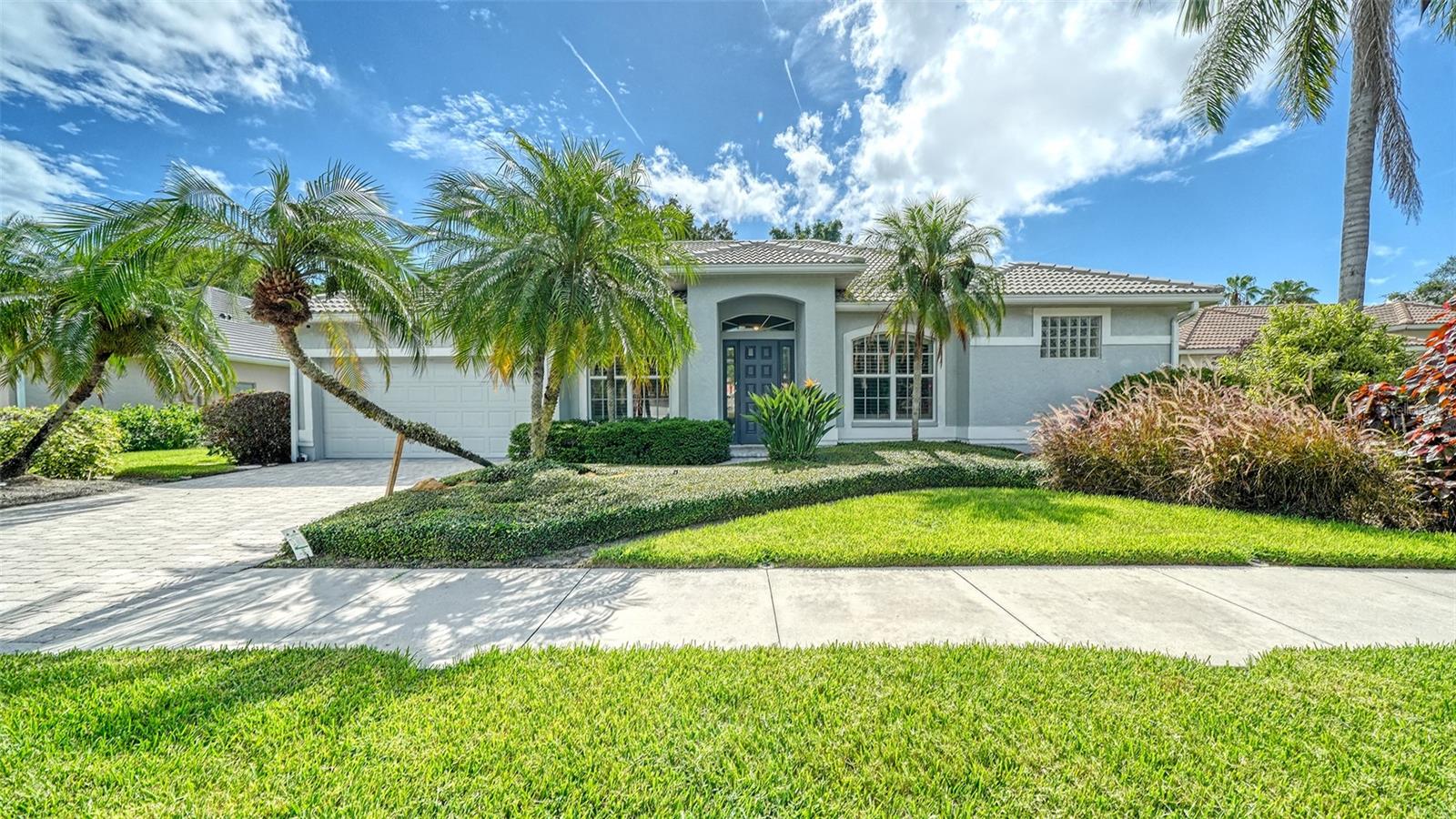 5325 Anthony Ln