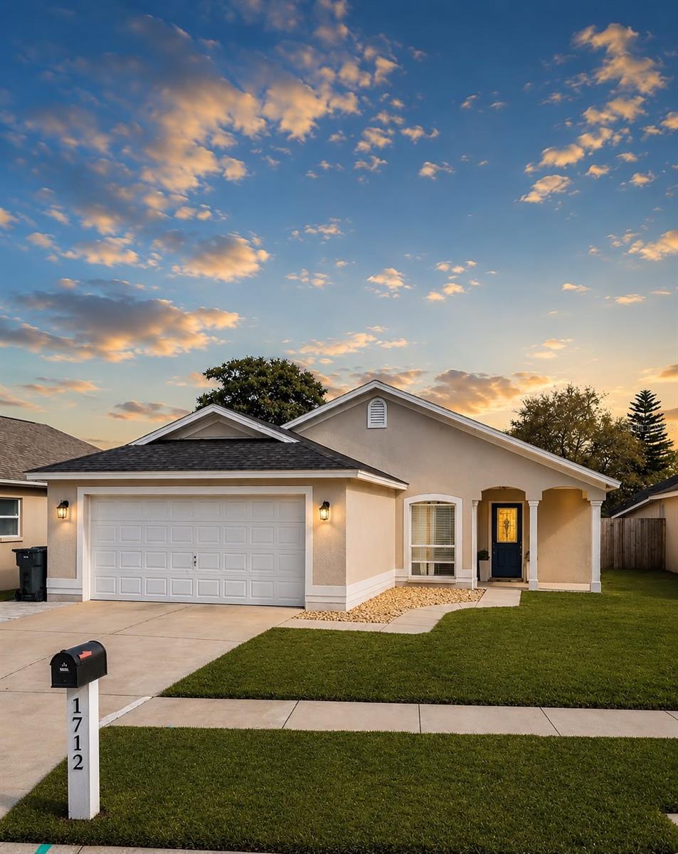 1712 Erin Brooke Dr
