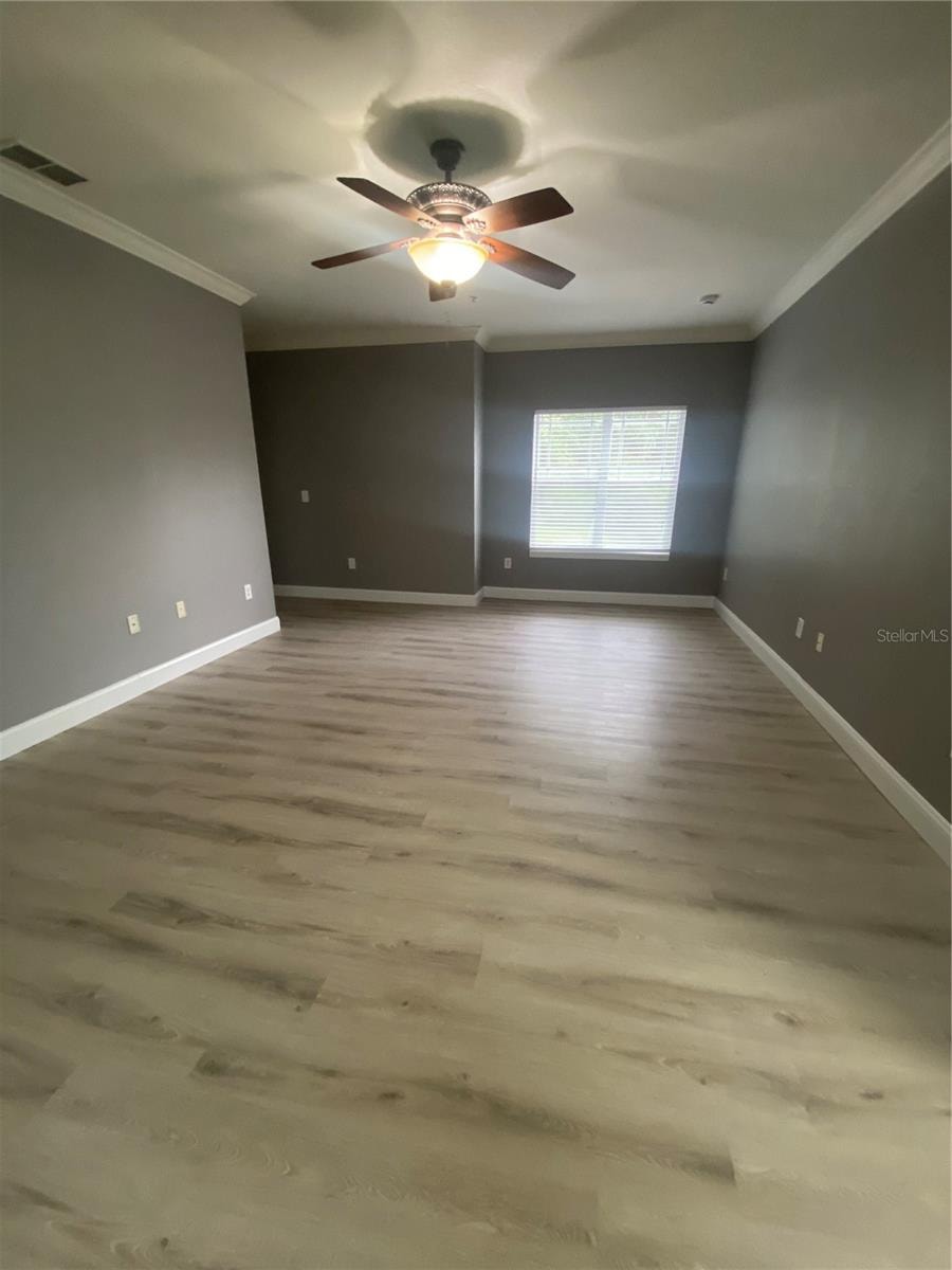 16205 Enclave Village Dr #102