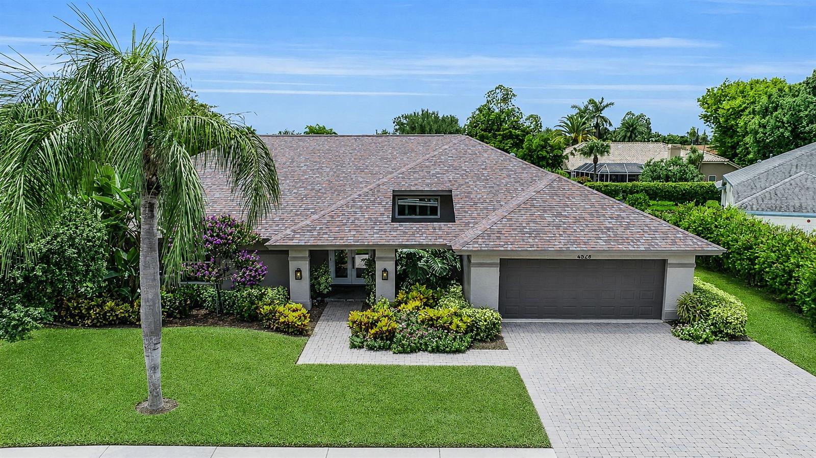 4528 Spring Flower CT photo 1