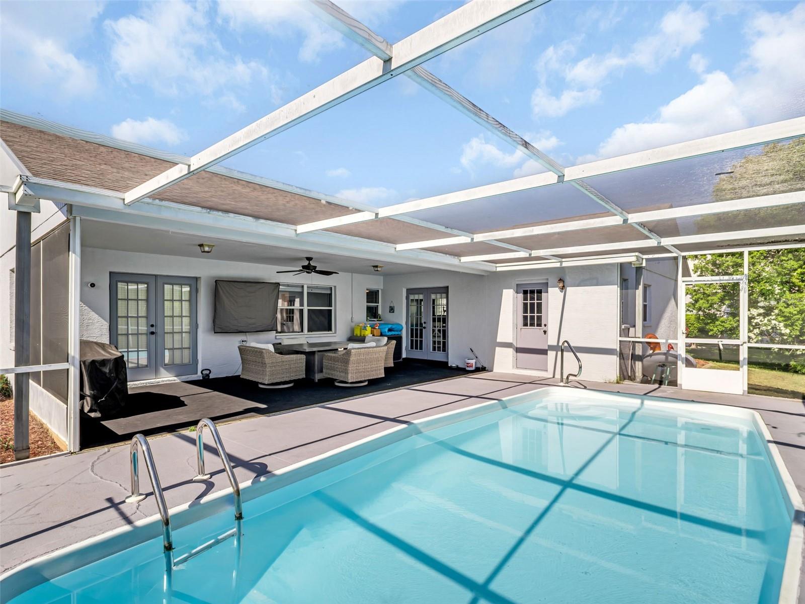 13635 Muffin CT
