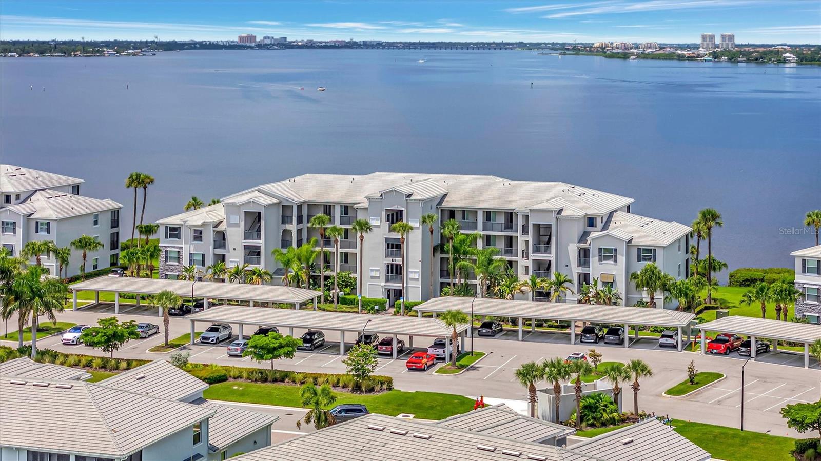 920 Tidewater Shores Loop #308 photo 1