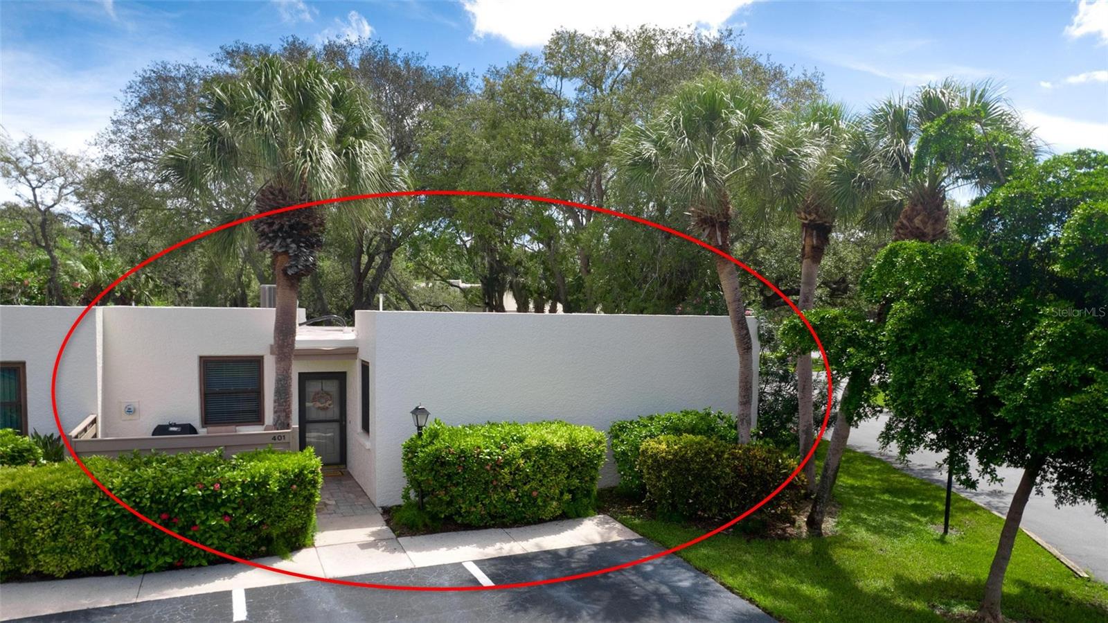 401 Palm Tree Dr #N/A photo 1
