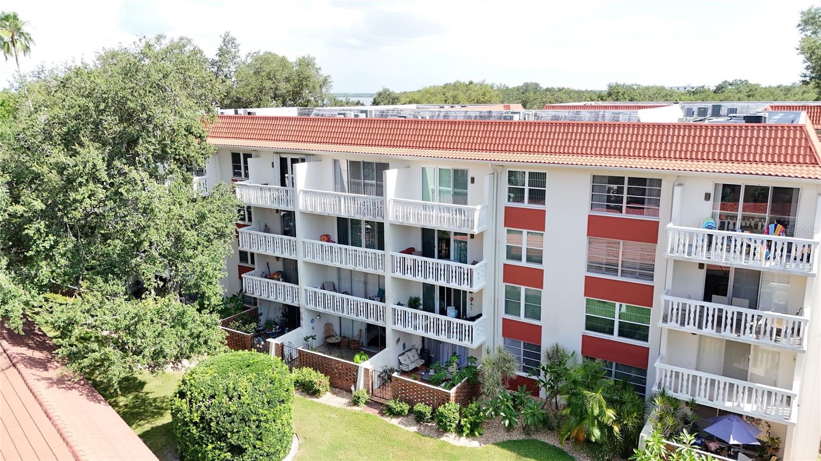 2650 Pearce Dr #409