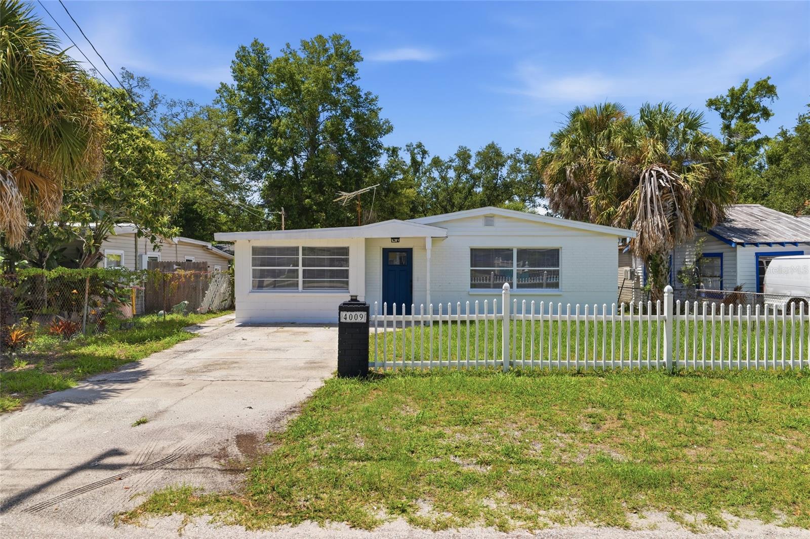 4009 E Powhatan Ave