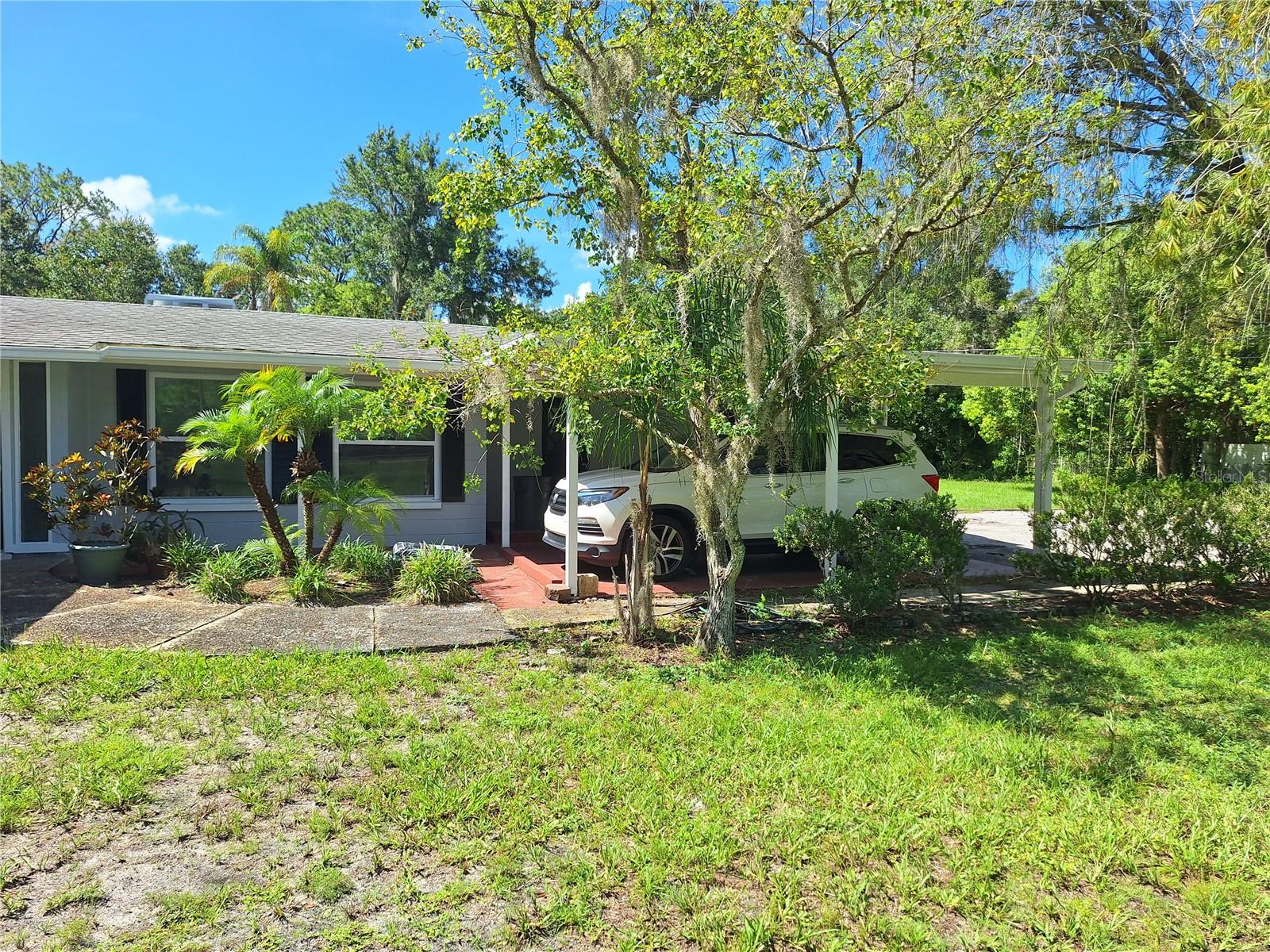 7606 Van Dyke Rd