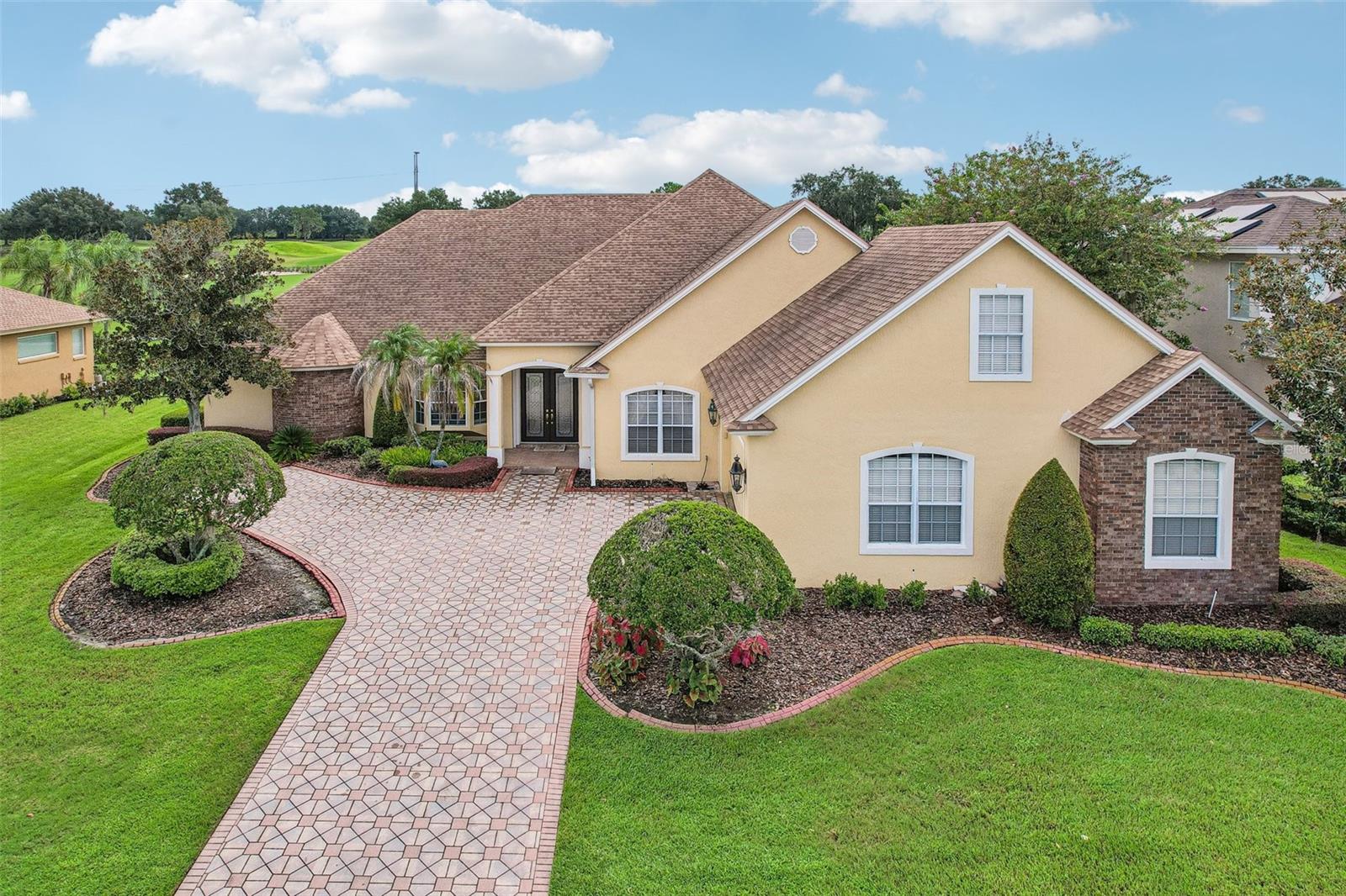 7360 Reflections Lake Dr photo 1
