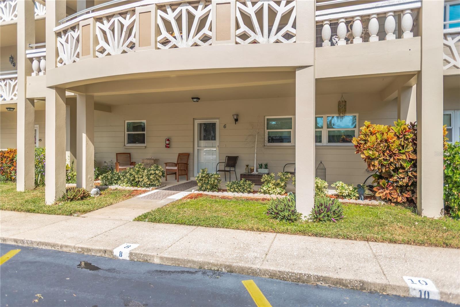 2350 Haitian Dr #6