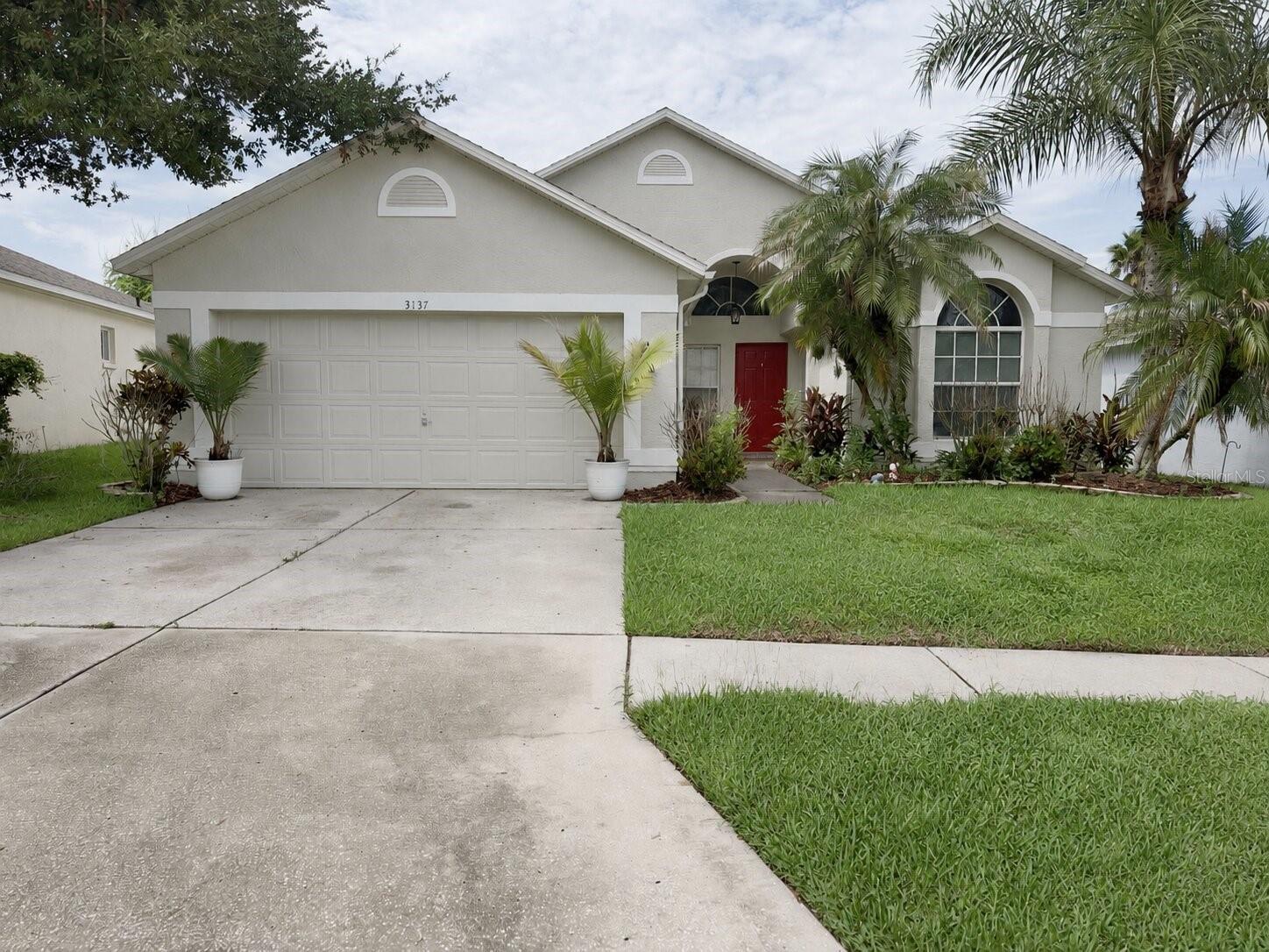 3137 Castle Rock Cir photo 1