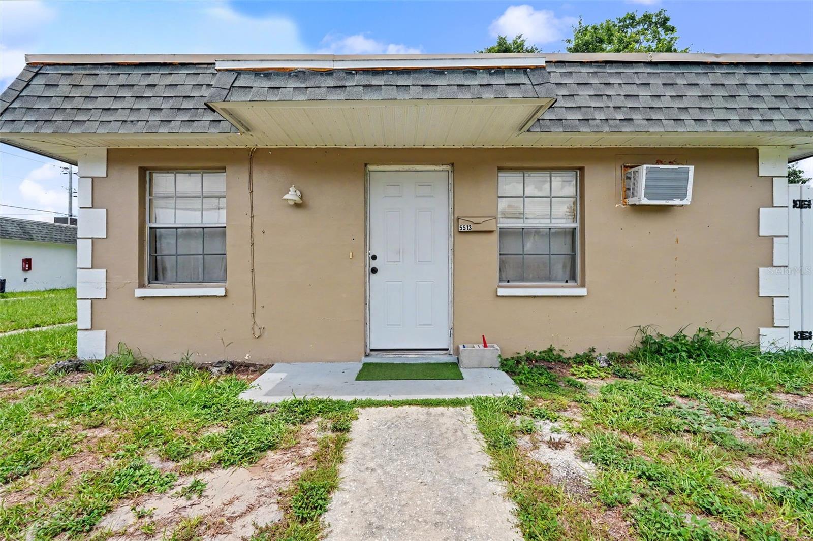 5513 Oceanic Rd photo 1