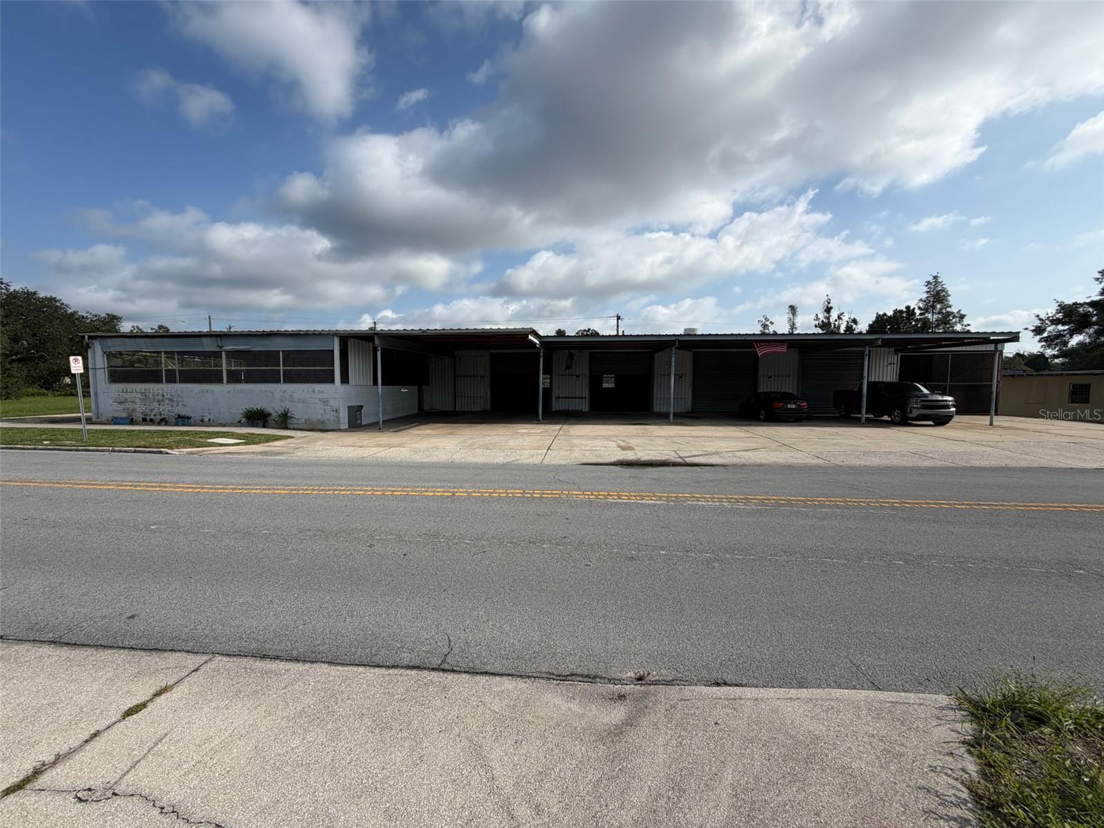111 W Parker St