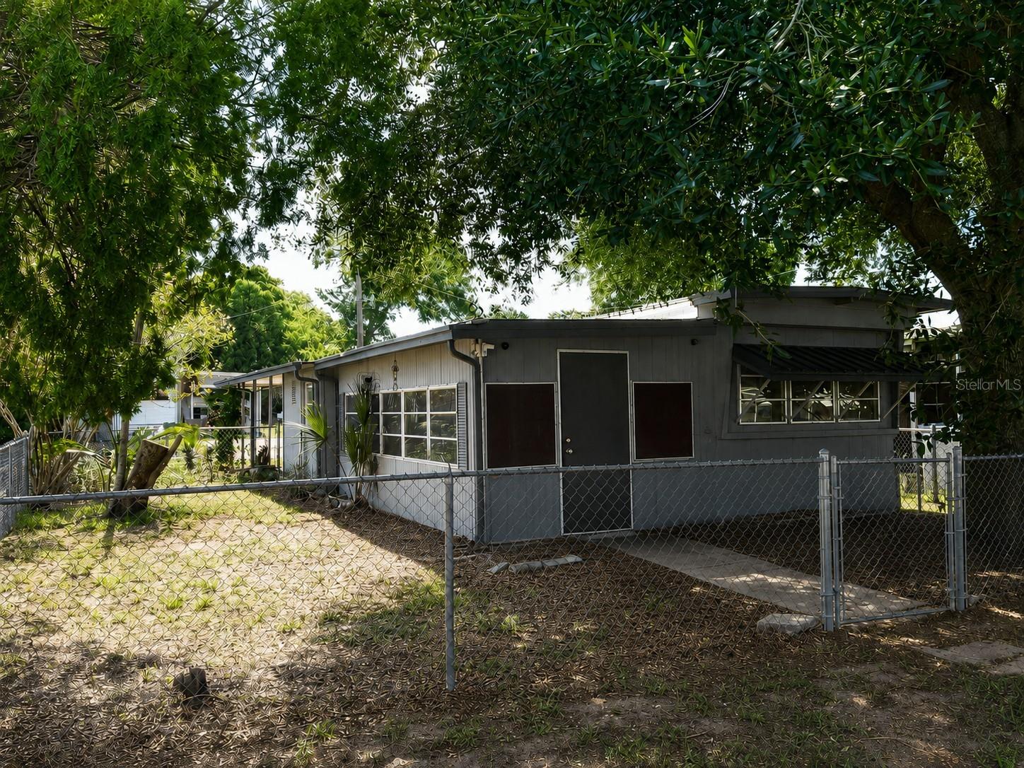 6250 Connecticut St photo 1