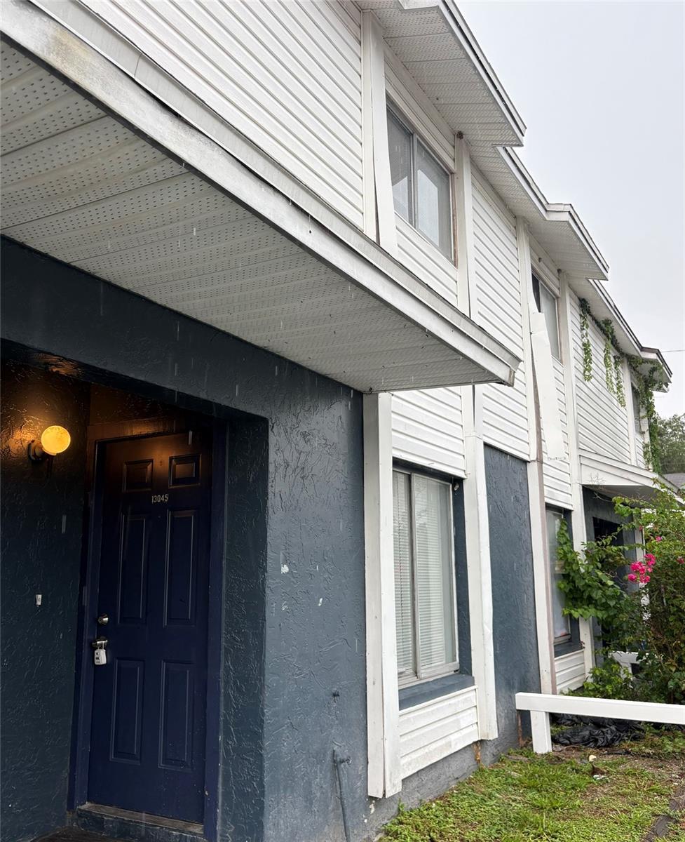 13045 Londondary Pl photo 1