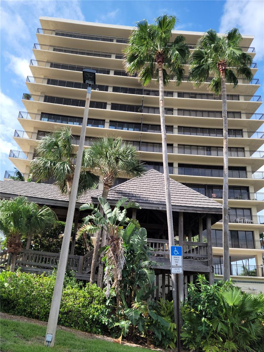 7650 Bayshore Dr #302 photo 1